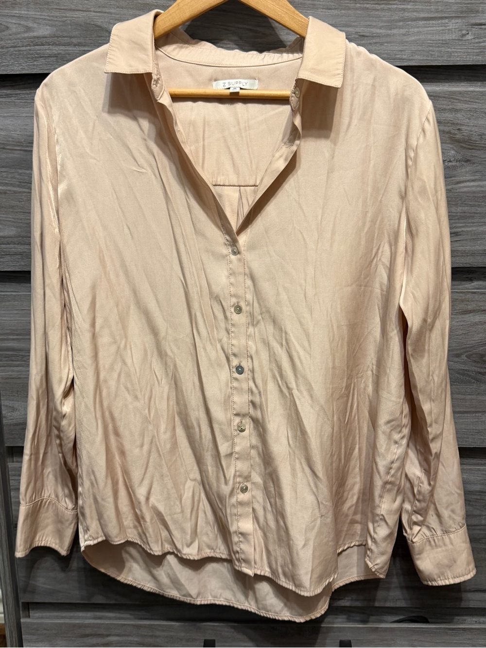 Z Supply Tan Button Down Shirt | Medium | Tan / Peach